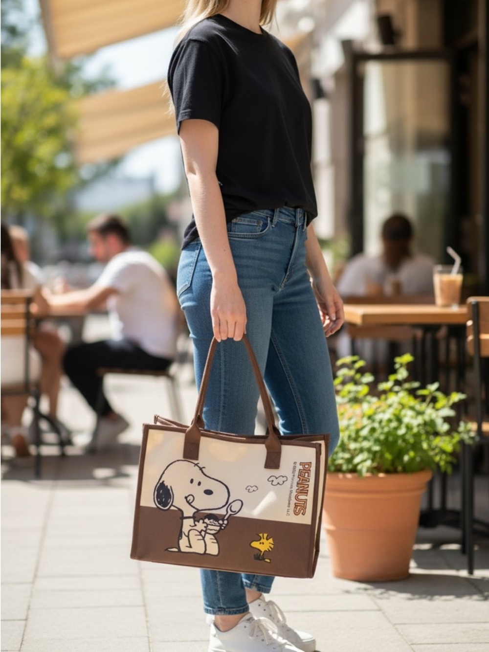 Peanuts Canvas Tote with Snoopy & Woodstock - Picture 4 of 5